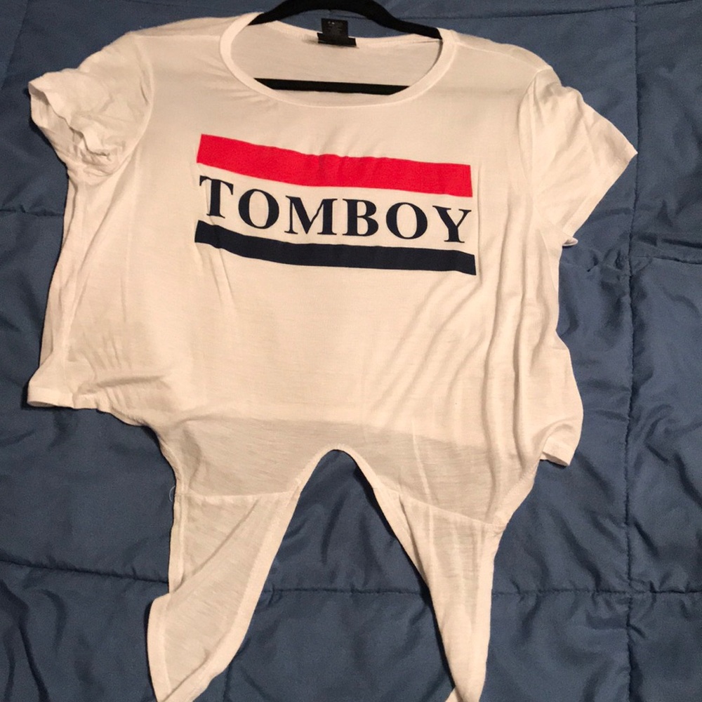 white t shirt